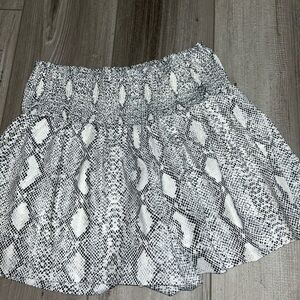 Women’s Med Snake Print Soft Lined Shorts By Pants Store Large Elastic Band
